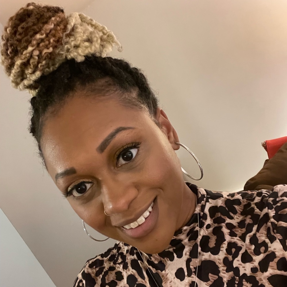 Meet your Posher, Tiffany
